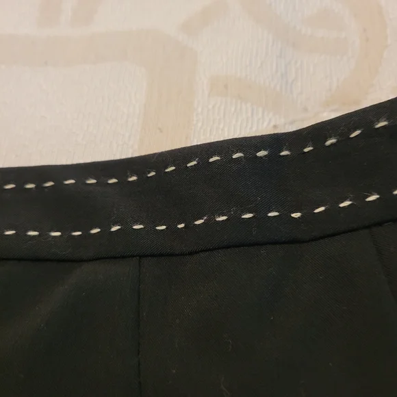 John Paul Richard black pleated flare skirt, fully lined, size 16, NWT - Picture 3 of 10